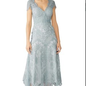 CATHERINE DEANE Blue Lace Miya Dress size 2